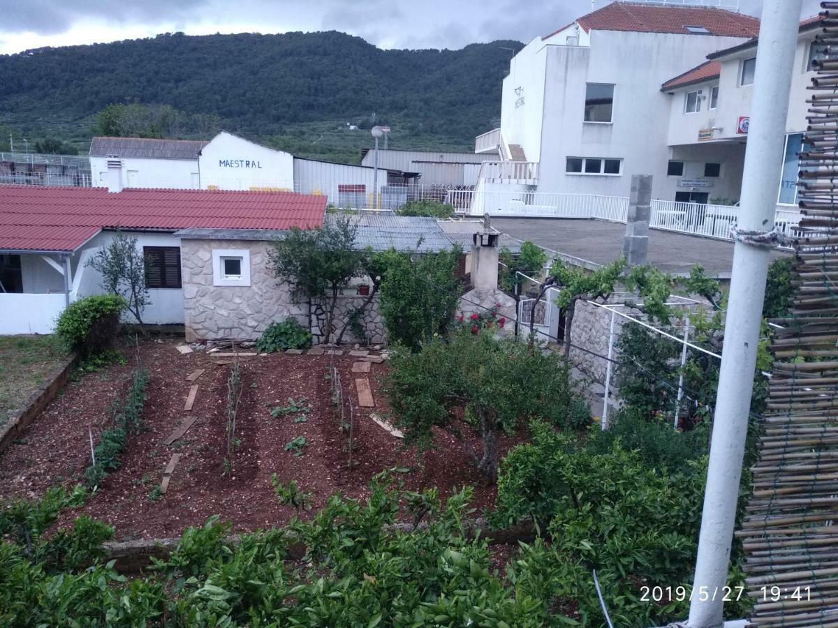 Kontin1 Apartment Stari Grad  Exterior photo